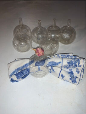 Unbranded Clear Glass Bud Vase napkin rings One Size
